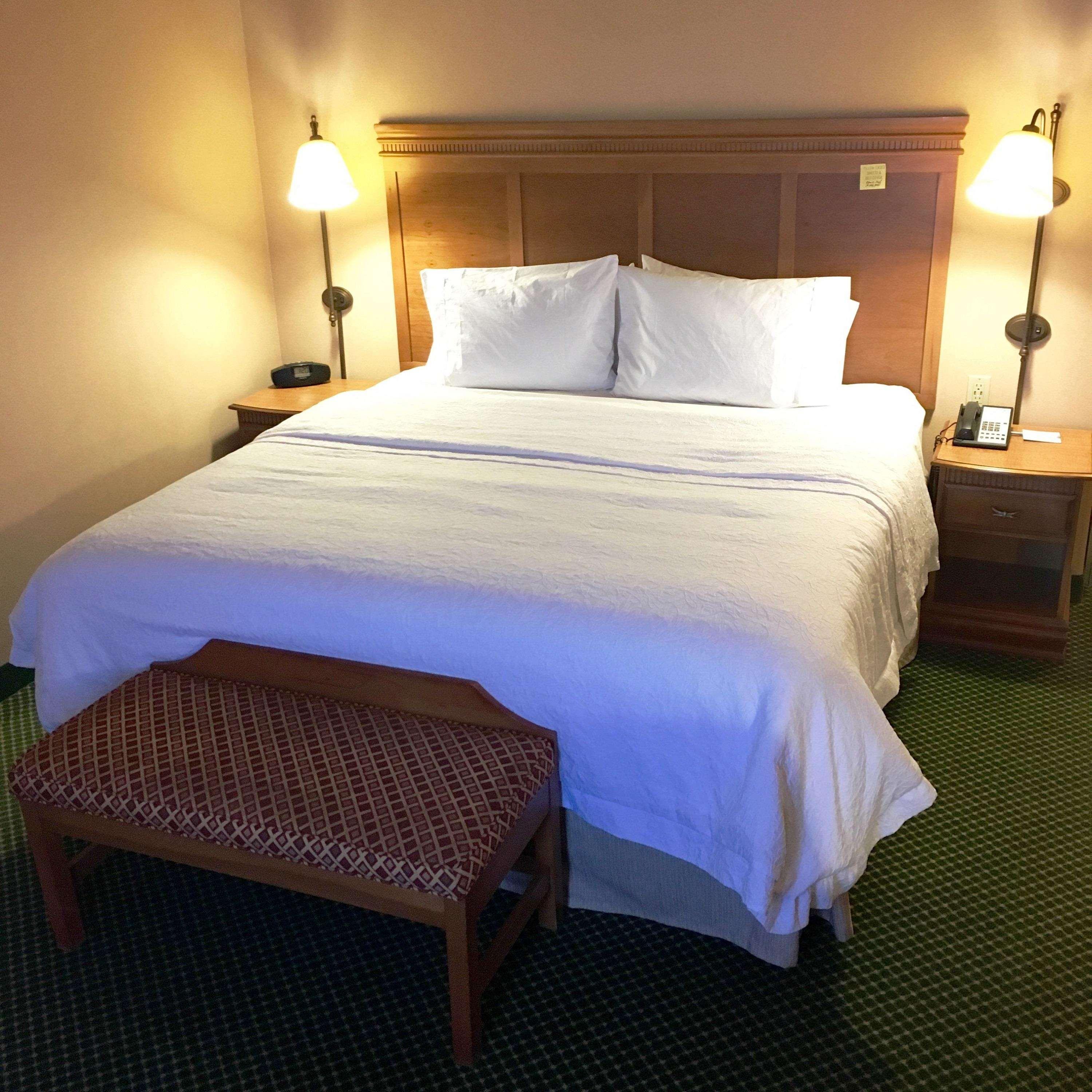 Hampton Inn Hays-North Of I-70 Extérieur photo