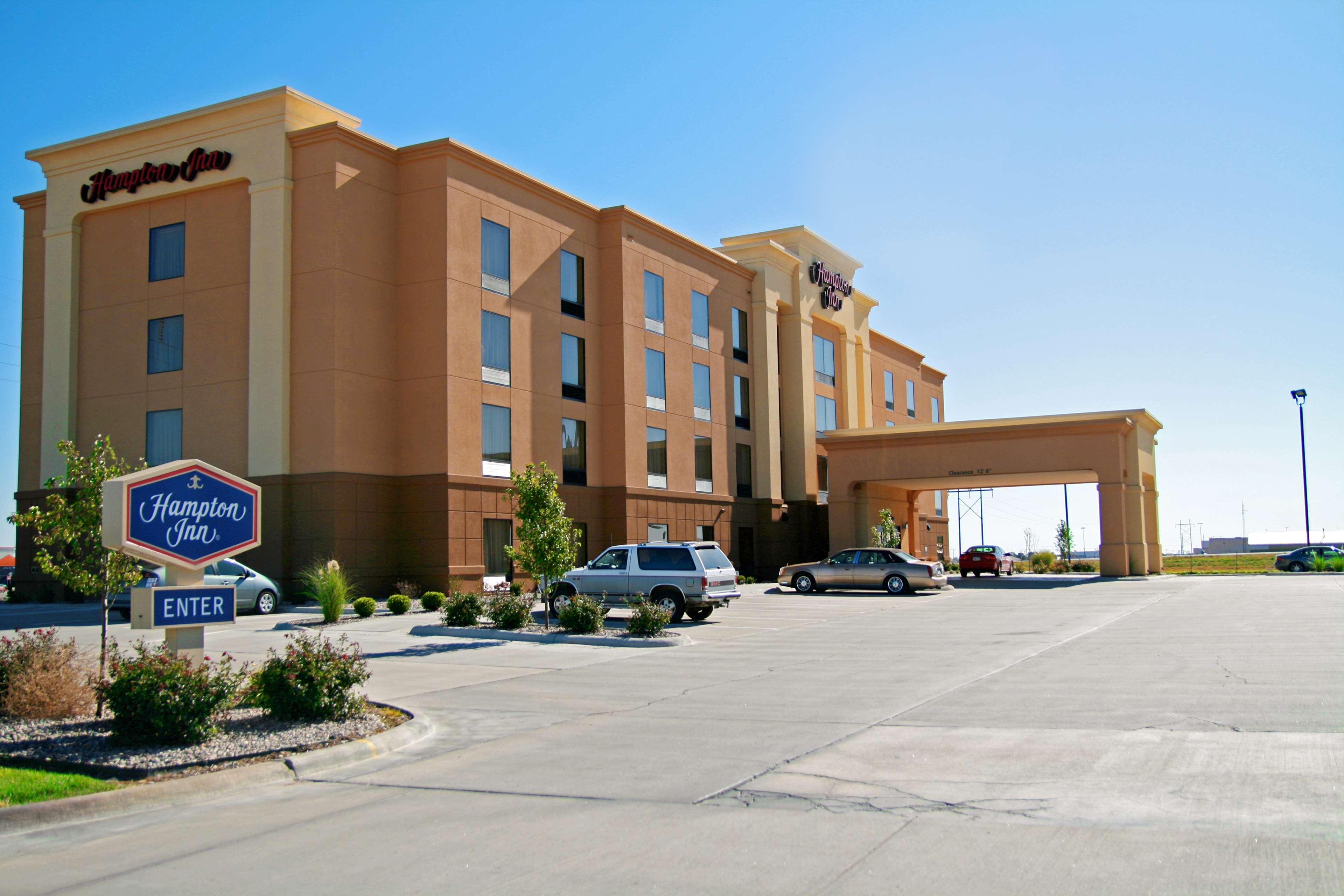 Hampton Inn Hays-North Of I-70 Extérieur photo