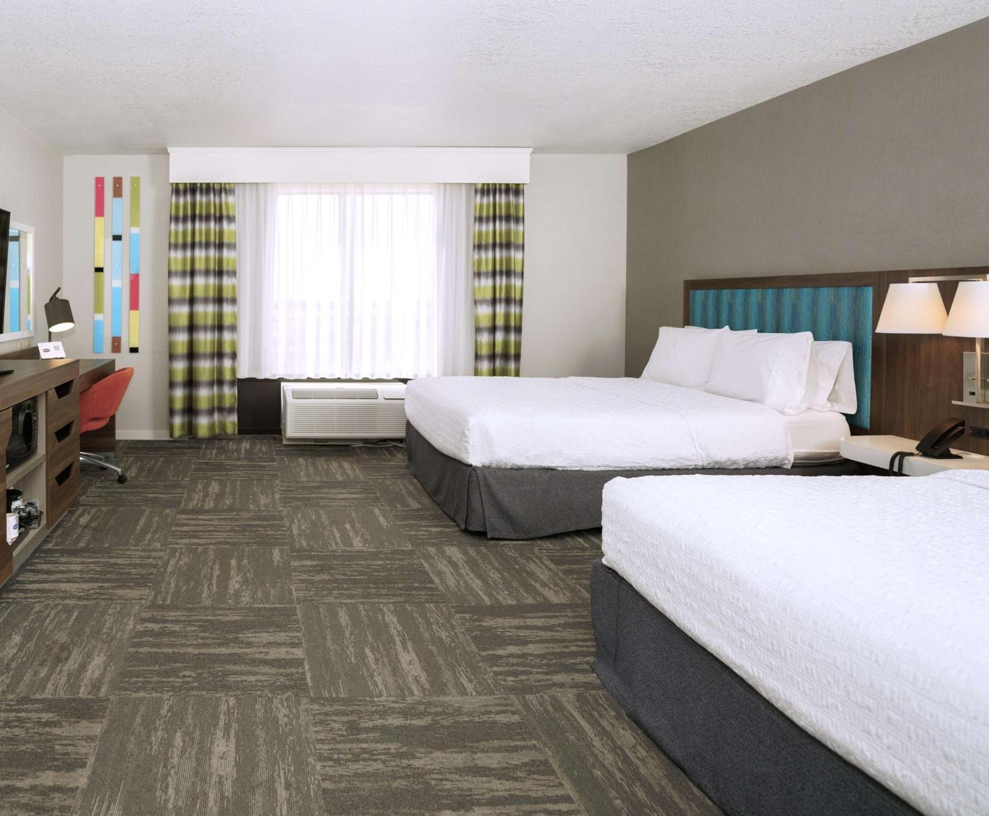 Hampton Inn Hays-North Of I-70 Extérieur photo