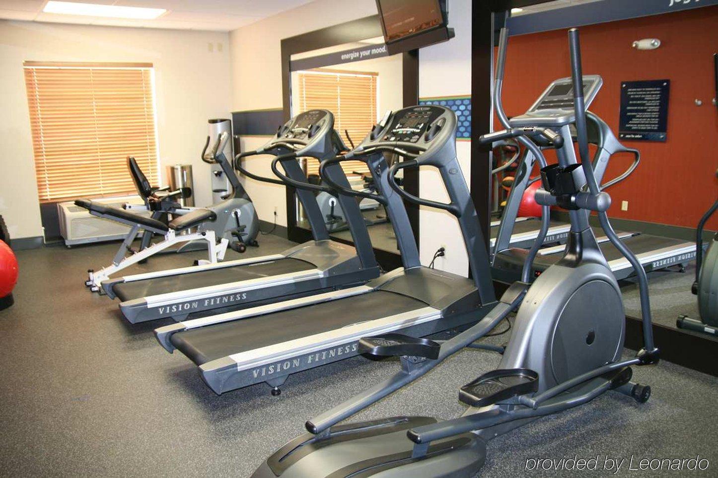 Hampton Inn Hays-North Of I-70 Extérieur photo